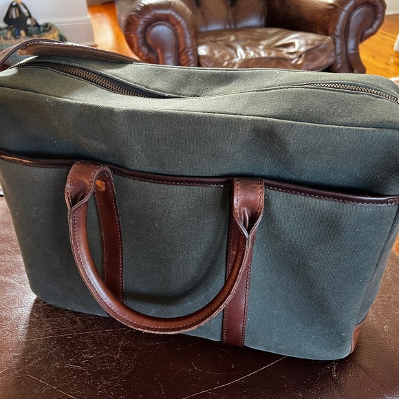 Satchel and Page - Picture 1 of 4